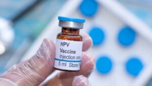 uzmanlardan uyari hpv asisina erken yasta baslanmali SLRmTRdA.jpg